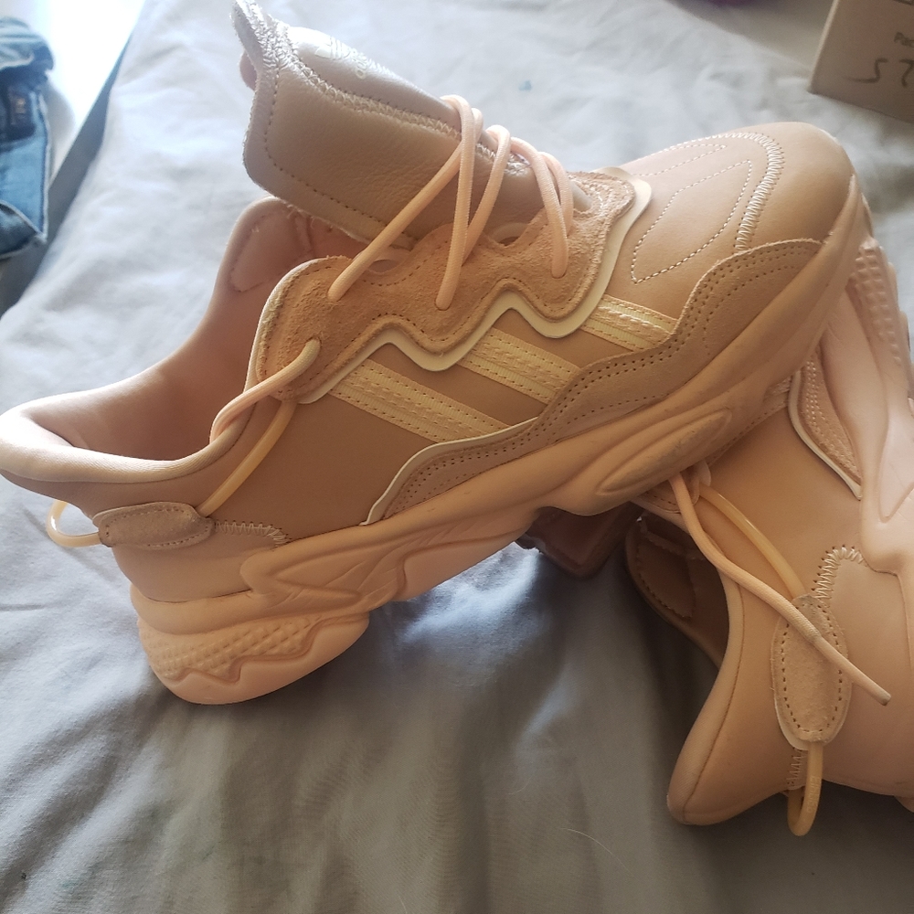 Men Adidas - image 1